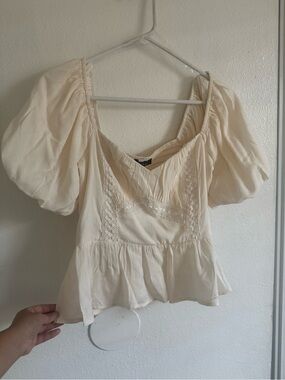 Women's Cream Puff Sleeve Lace Peplum Top